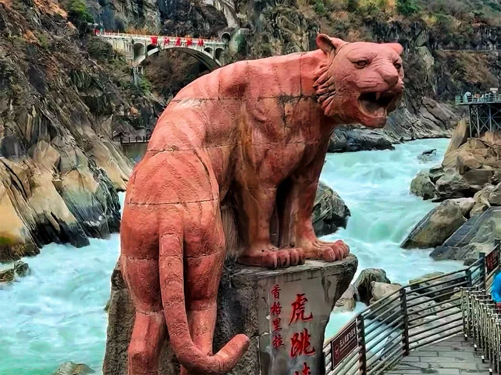 Tiger Leaping Gorge 2